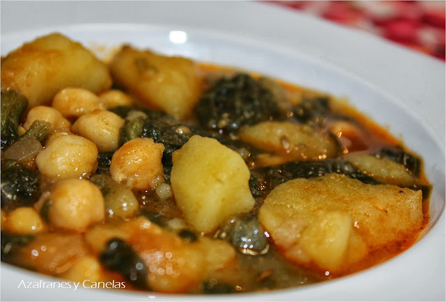 potaje de garbanzos con espinacas