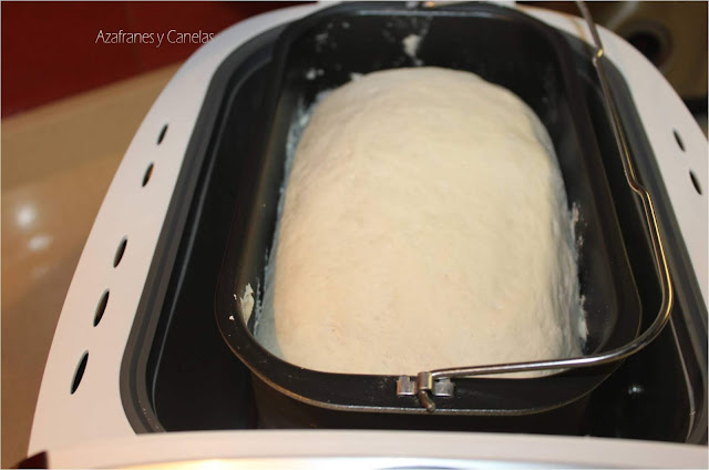 Pan de Espelta blanca hecho en Panificadora