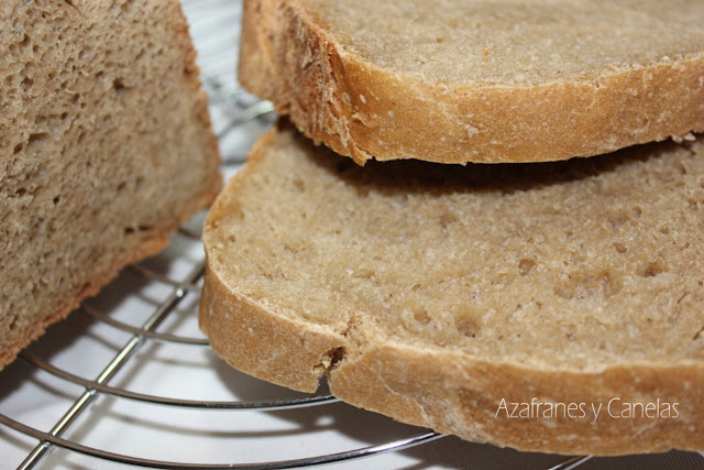 Pan de espelta integral en panificadora