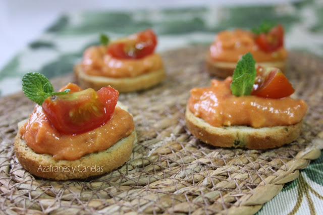 canapés de atún