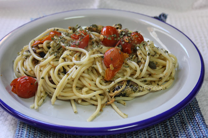 Espaguetis con mejillones