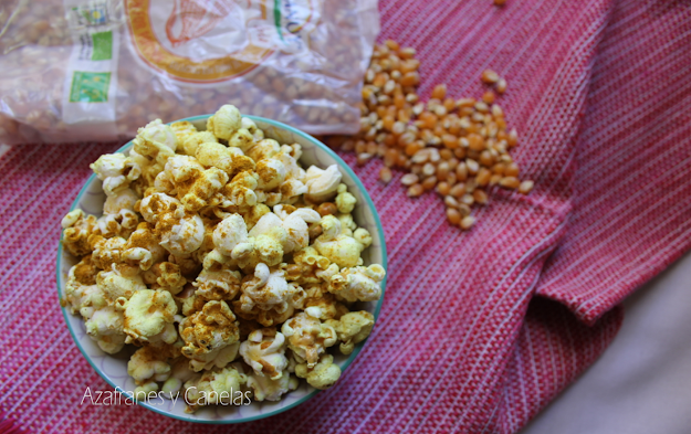 Palomitas con curry en olla