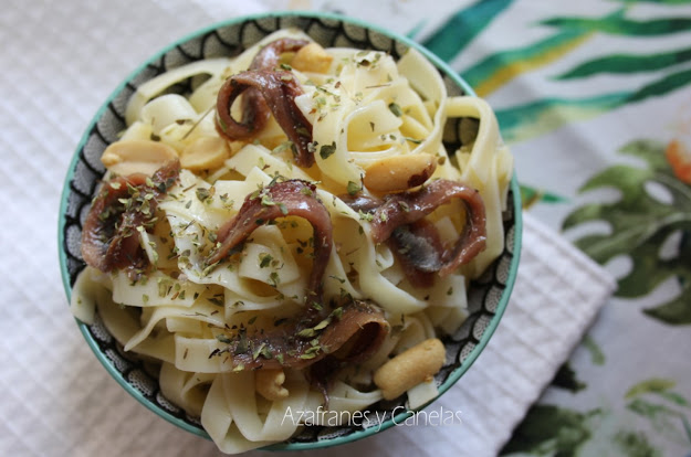 Tallarines con anchoas