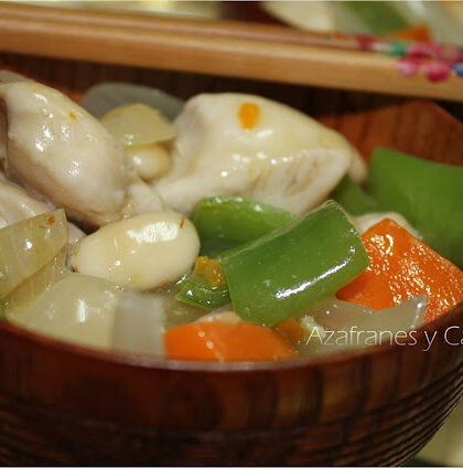 pollo con almendras