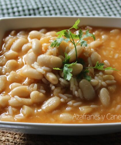 judías blancas con arroz