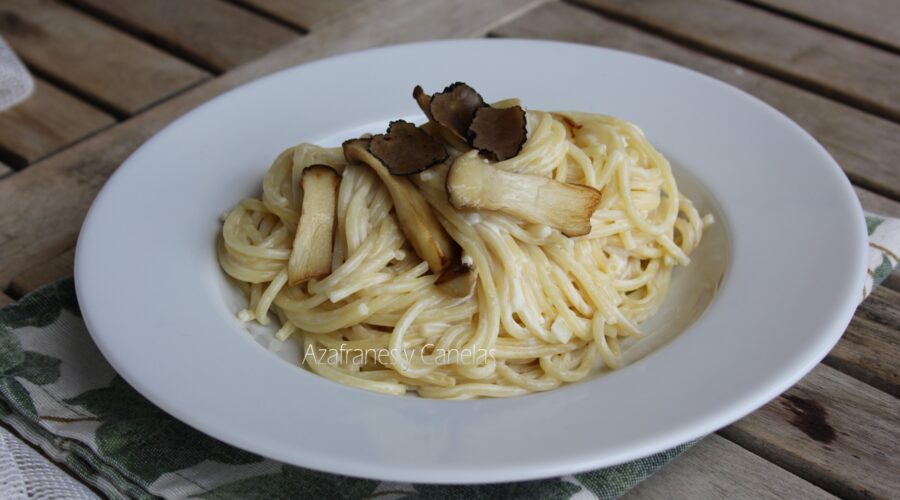 espaguetis a la crema