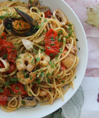 espaguetis frutti di mare