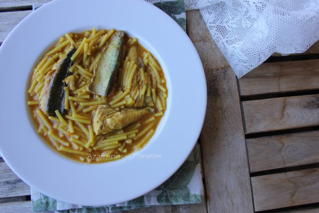 fideos con caballa