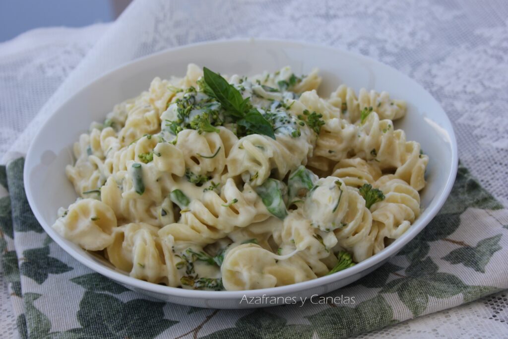 pasta con mozarella y bimi