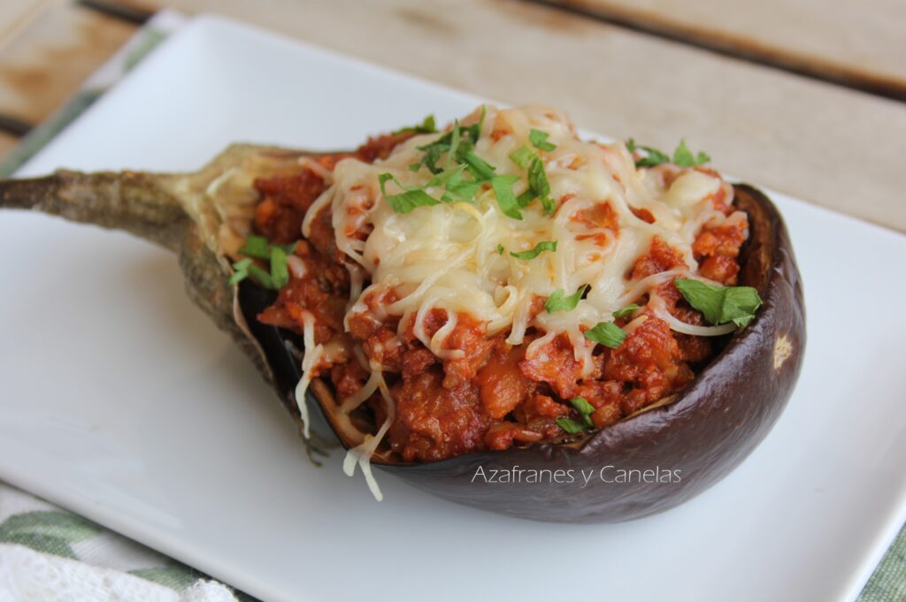 berenjena rellena de carne