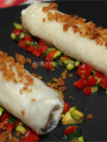 canelón crujiente de pollo