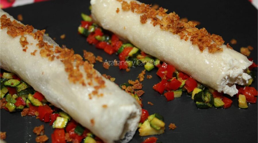 canelón crujiente de pollo