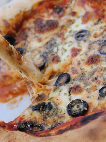 pizza con mozzarella