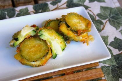 calabacín relleno de queso