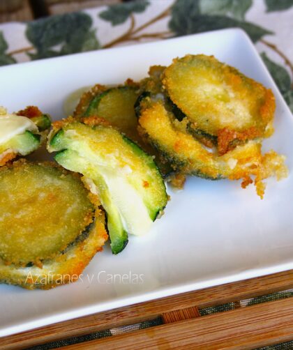 calabacín relleno de queso