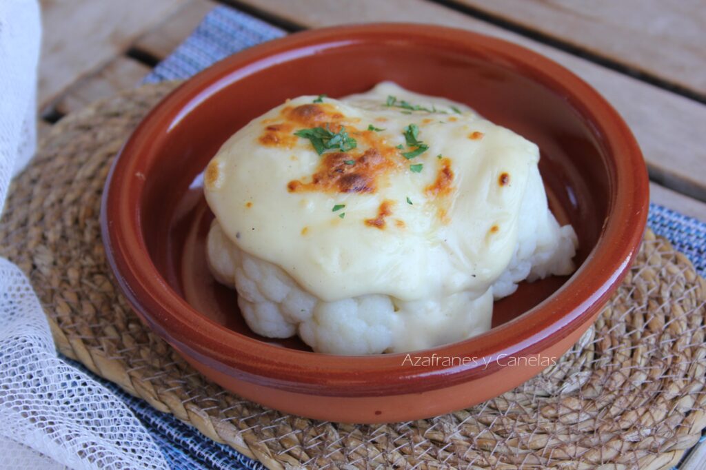 coliflor al horno gratinada con bechamel