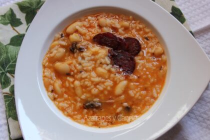 alubias con arroz y chorizo