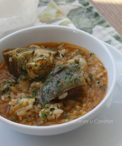 arroz con alcachofas