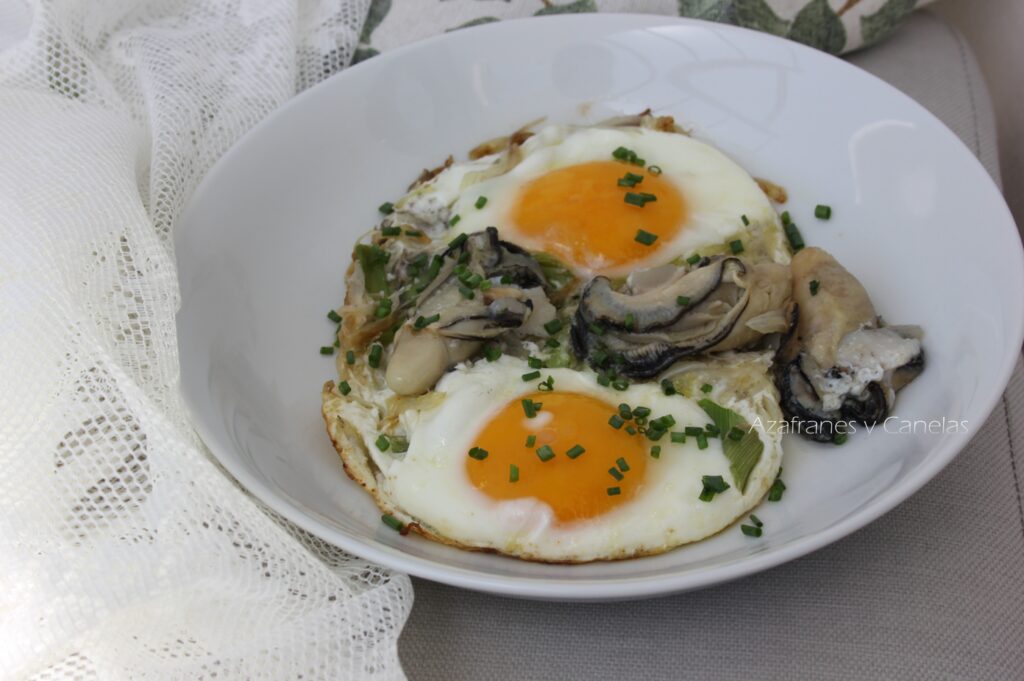 ostras con cebolleta y huevo