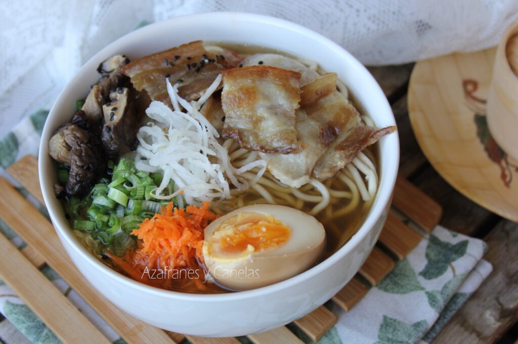 ramen de cerdo
