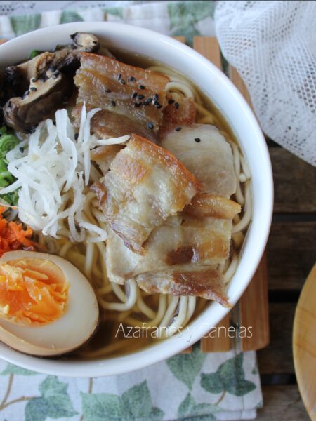 ramen de cerdo