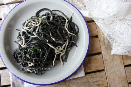 espaguetis negros con gulas